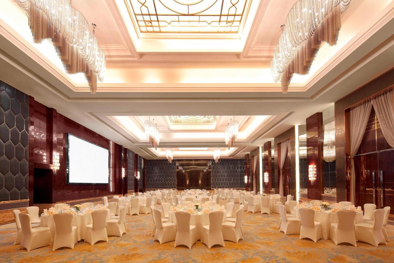 Sheraton Xi'An North City Hotel Экстерьер фото